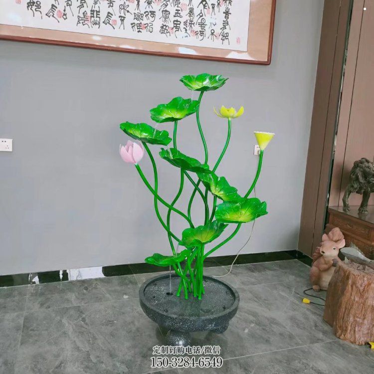 荷花雕塑异型优选，城市装饰，展示荷花雕塑定做